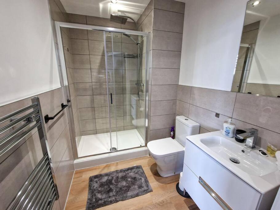 Free Parking: Old Trafford Apartment Manchester Exterior foto